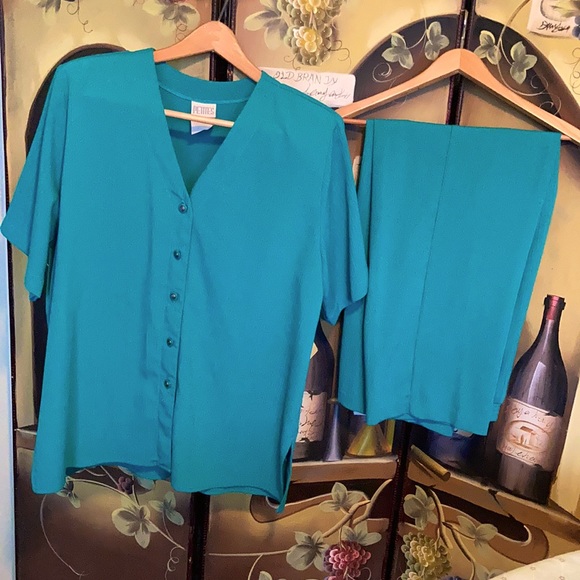 2 piece Summer Weight Pant Set - Picture 1 of 9